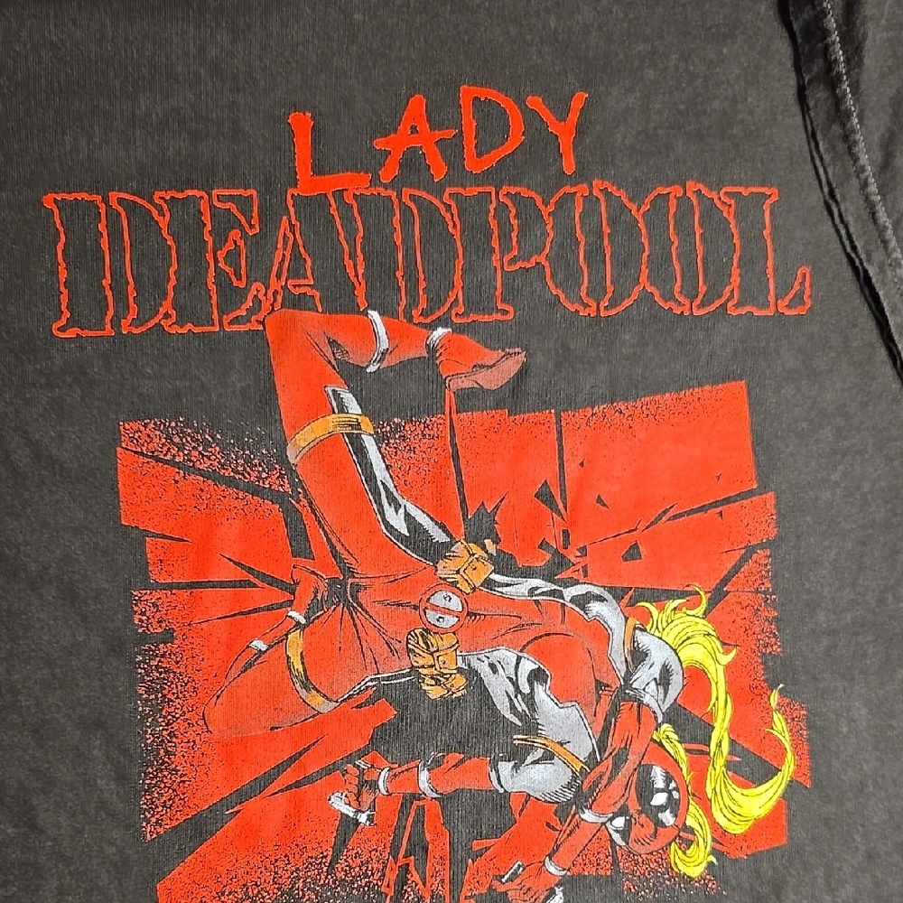 New Marvel Lady Deadpool Graphic Tee - Black and Red